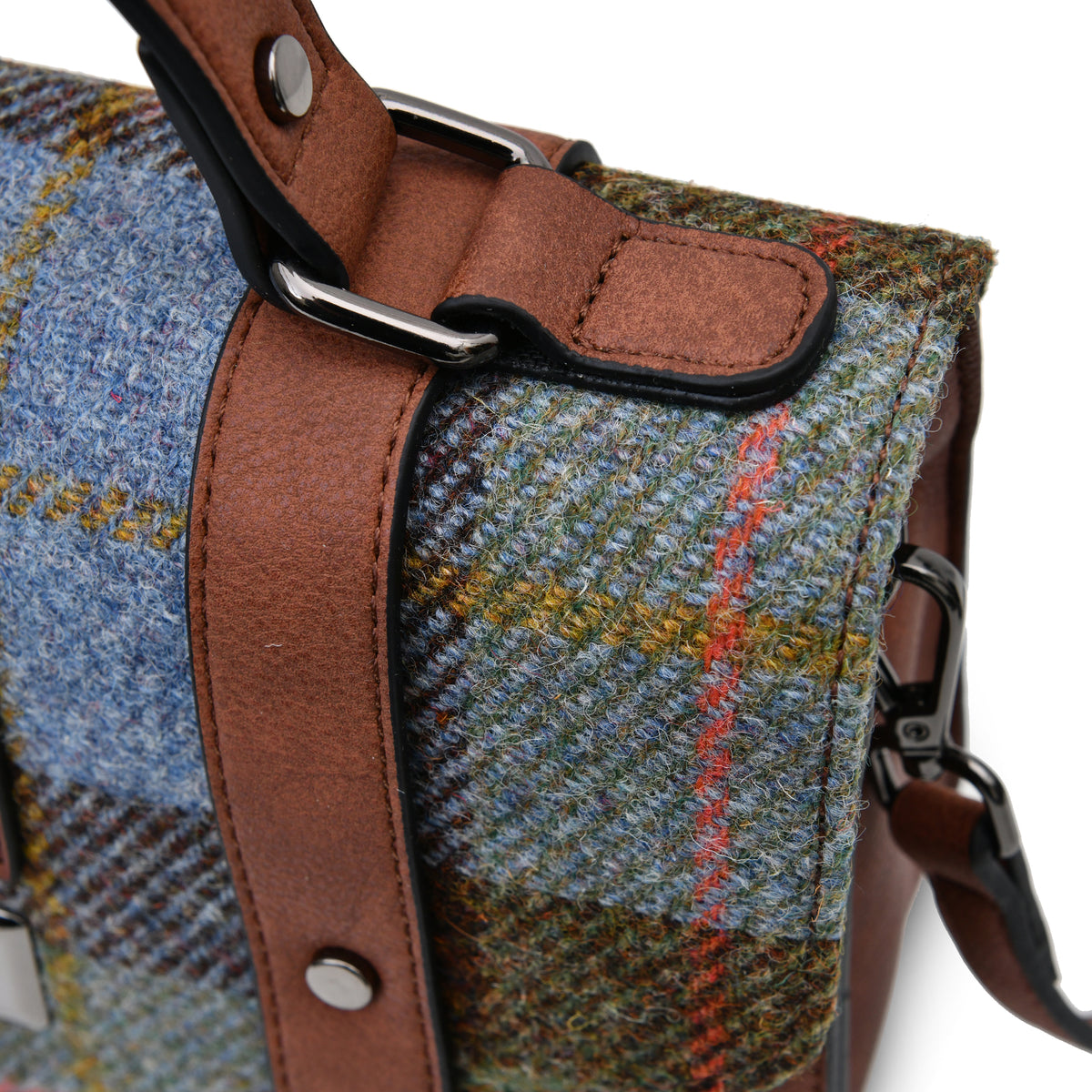 The Medium Satchel – Chestnut Blue Tartan